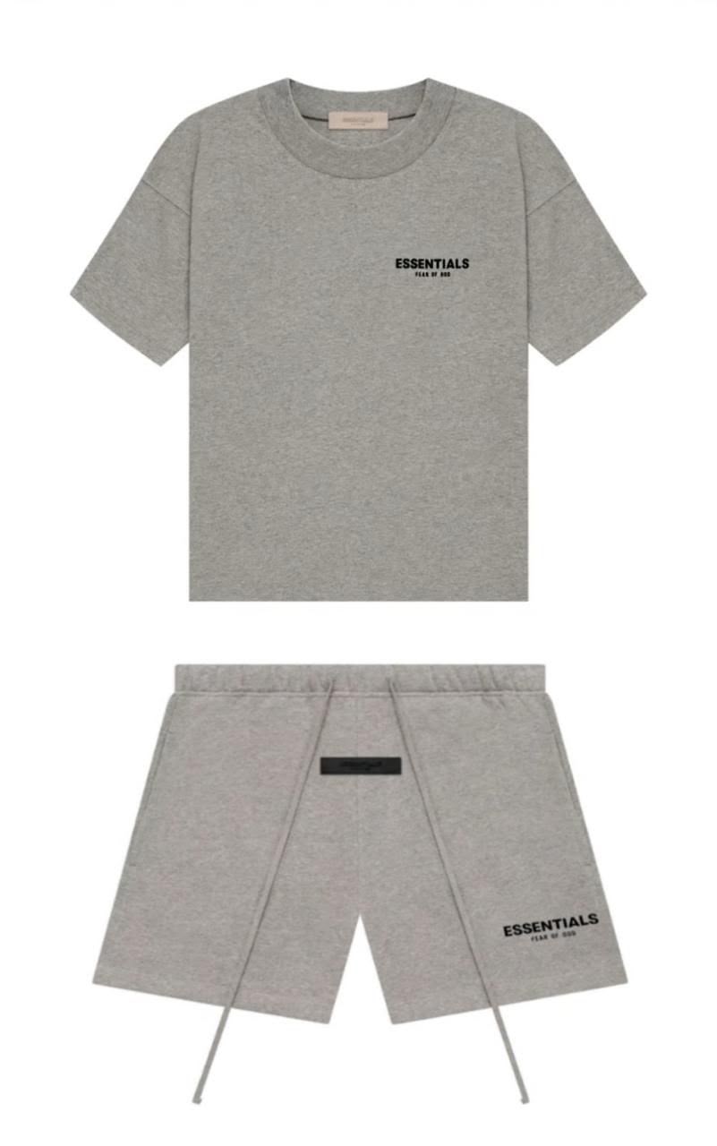 Camisa y Short ESSENTIALS